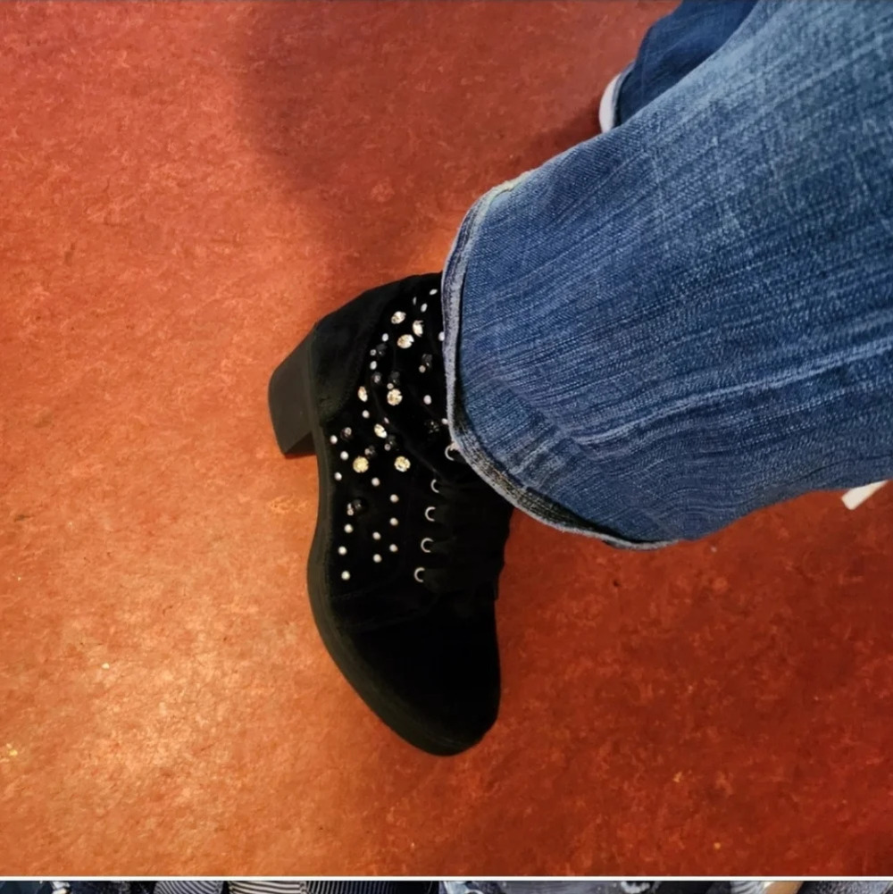 Madden Veera Velvet embellished Combat boots 9 - Picture 16 of 16